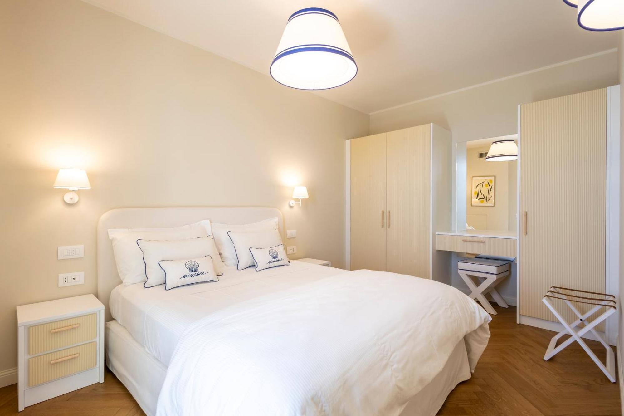A'Mare Boutique Hotel & Spa ปิเอตราลิกูเร ภายนอก รูปภาพ